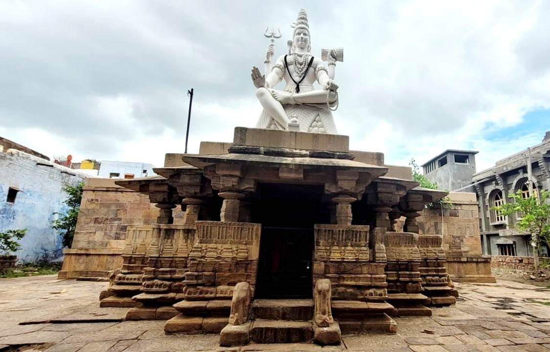 Sri Jambukeshwara Temple